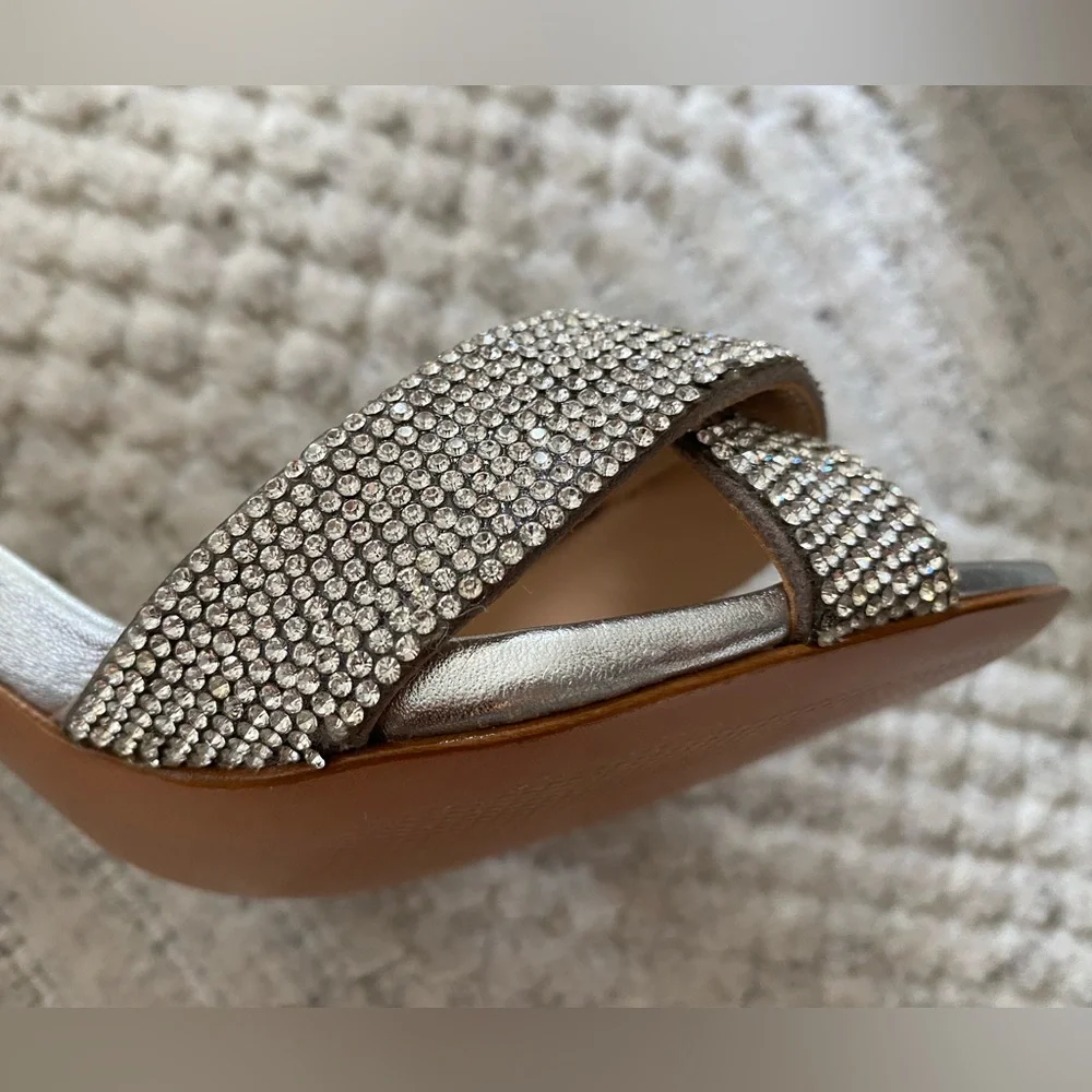 SCHUTZ JOLITA SILVER LEATHER SANDAL